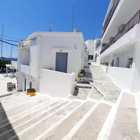 Matilda's In The Port Of