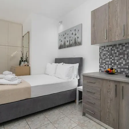 Apartment Matilda's In The Port Of Adamantas (Milos)